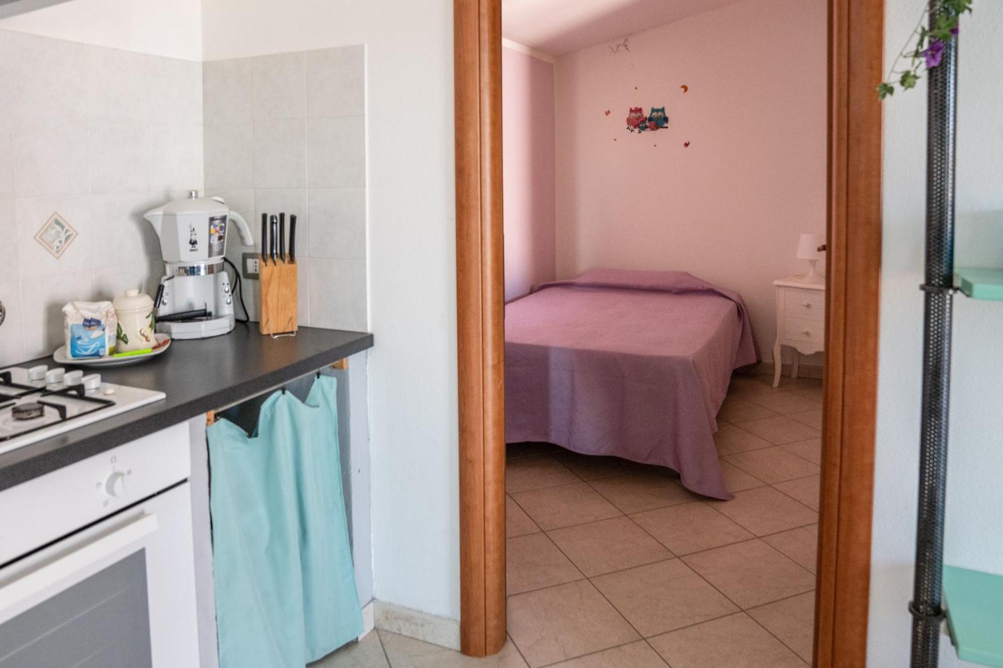 Casa Graziosa Apartment Nurachi Екстериор снимка